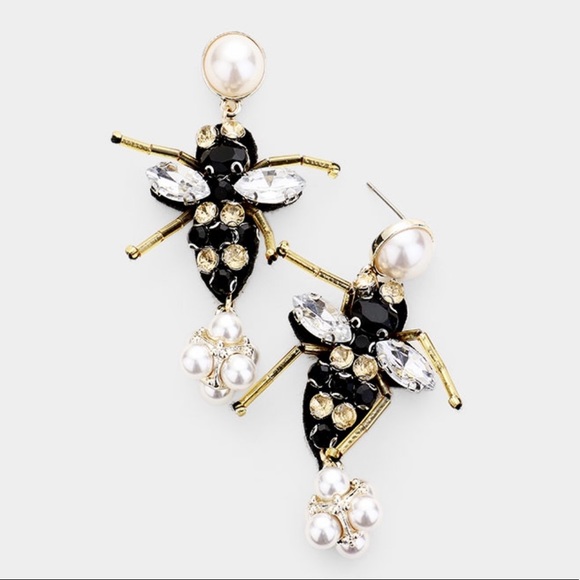 Honey Bee Pearl Dangle Earrings Black and Goldtone - Picture 2 of 4
